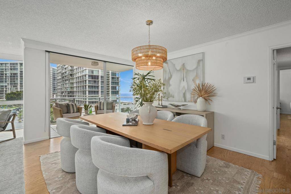 Coronado, CA 92118,1730 Avenida Del Mundo #310
