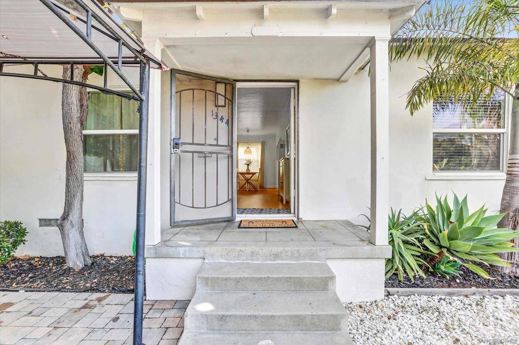 San Diego, CA 92109,1344 46 Hornblend St