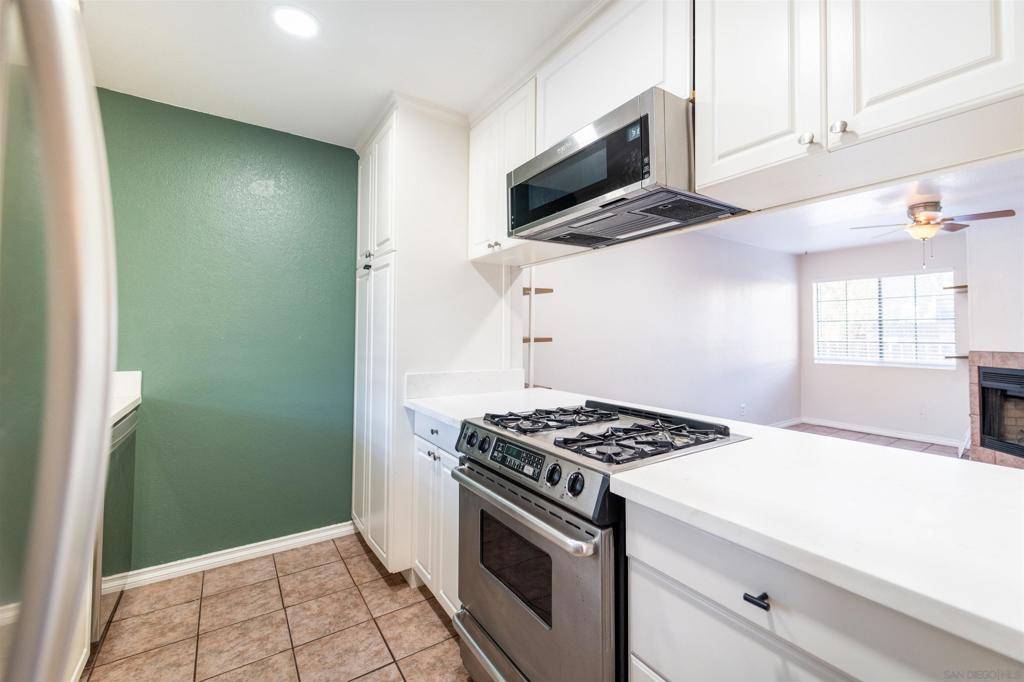 La Mesa, CA 91942,4847 Parks Ave #23
