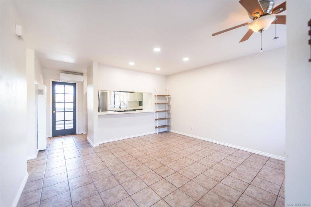 La Mesa, CA 91942,4847 Parks Ave #23