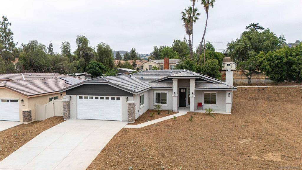 Lakeside, CA 92040,11977 Raceway Lane
