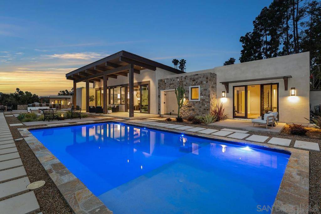 4728 El Aspecto, Rancho Santa Fe, CA 92067