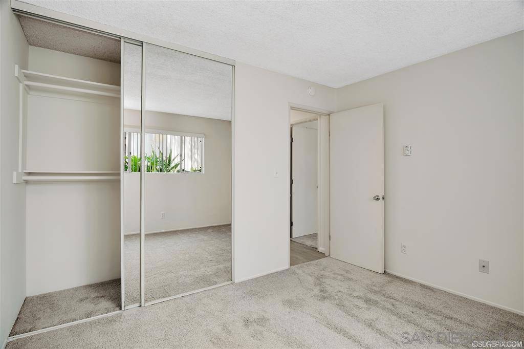 San Diego, CA 92109,1112  1118 Thomas Avenue