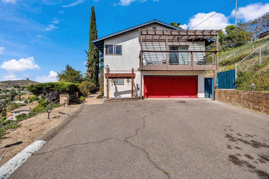 El Cajon, CA 92021,12673 Jackson Hill Dr