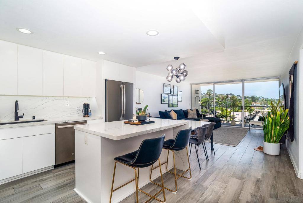 Pacific Beach (san Diego), CA 92109,4944 Cass St. #609