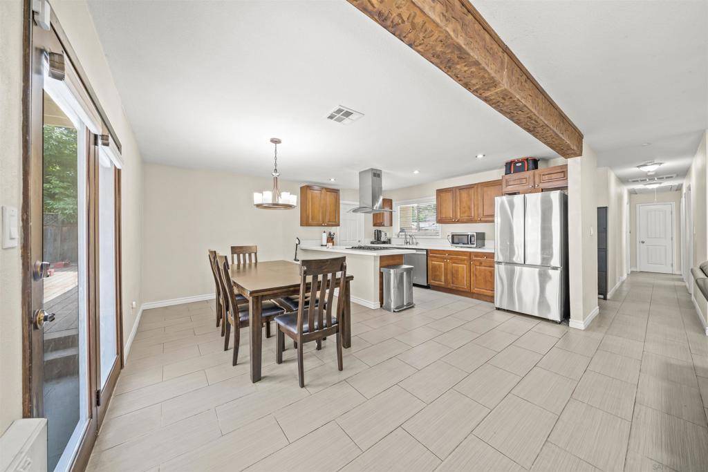 Lemon Grove, CA 91945,1434 San Altos Pl