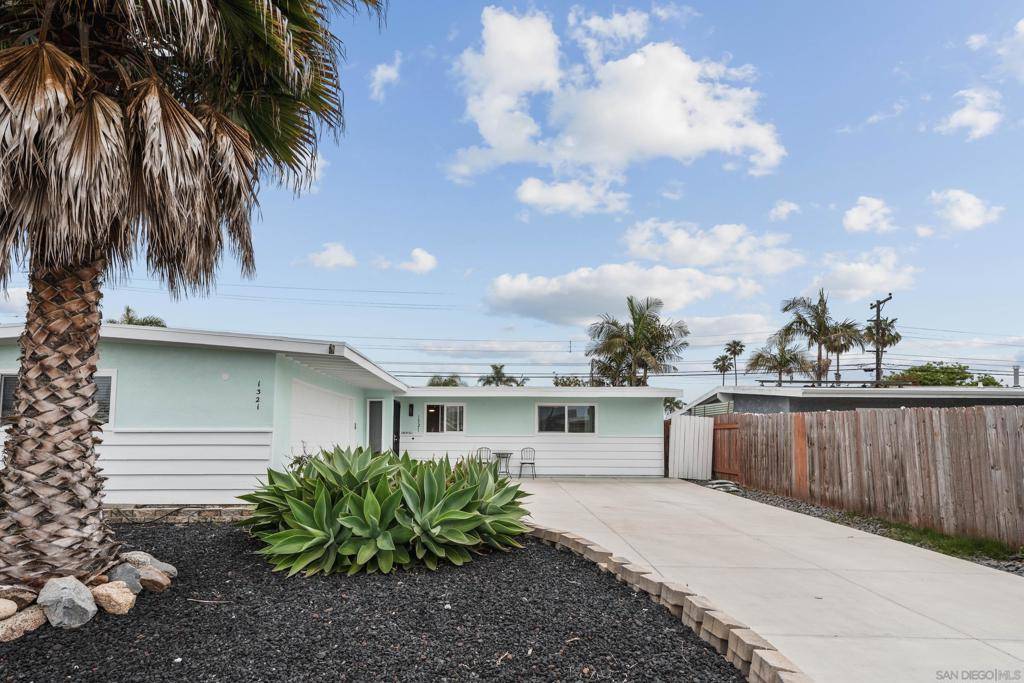 Imperial Beach, CA 91932,1321 East Lane