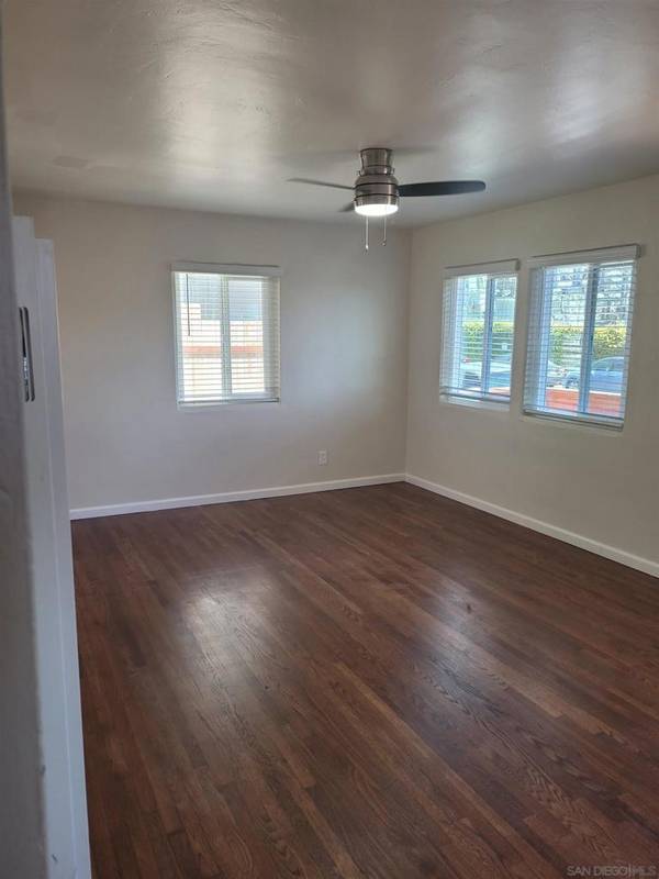 San Diego, CA 92110,5520 Riley St.