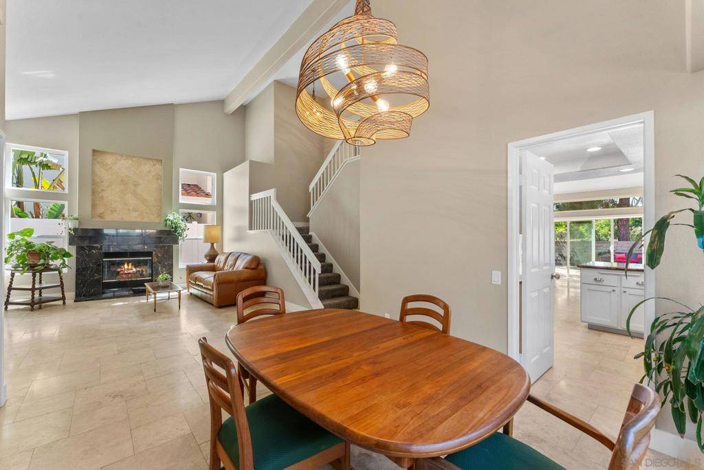 1414 Andorra Ct, Vista, CA 92081