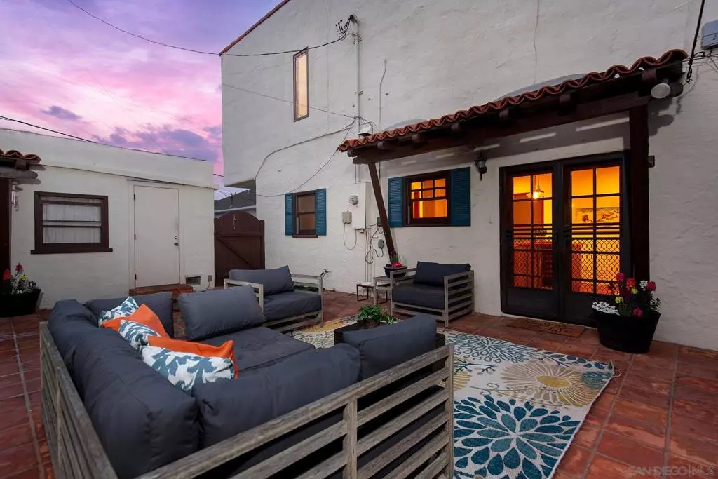 San Diego, CA 92106,3235 Curtis St