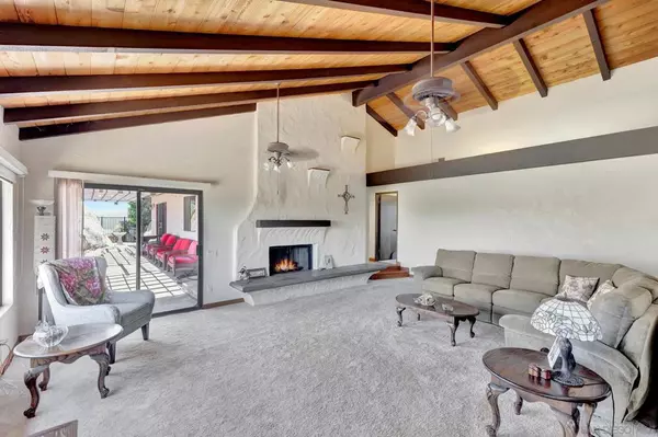 El Cajon, CA 92019,2458 Pence Dr