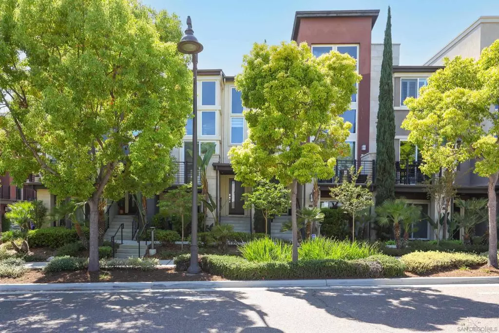 San Diego, CA 92108,2434 Via Alta