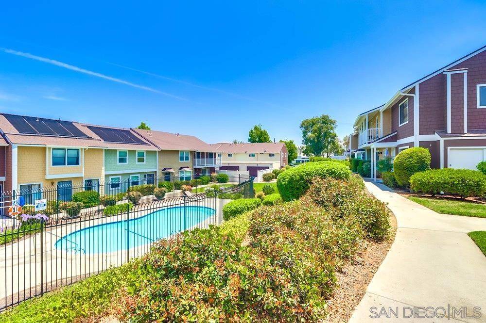 Santee, CA 92071,7827 Rancho Fanita #H