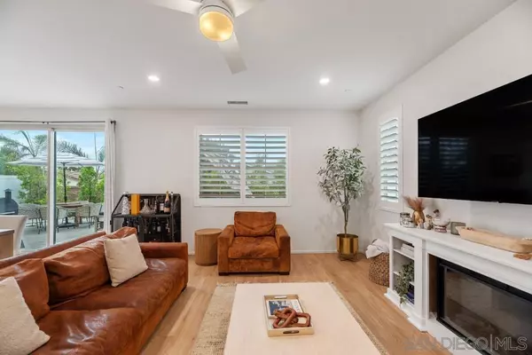 Vista, CA 92081,1569 Wildgrove Way
