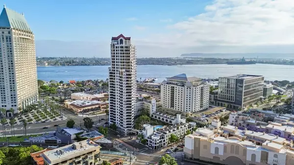 San Diego, CA 92101,700 W Harbor Dr #705