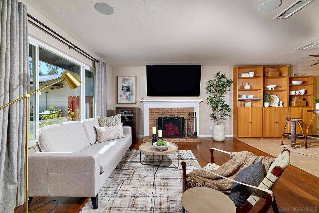 Poway, CA 92064,12835 Reo Real Dr