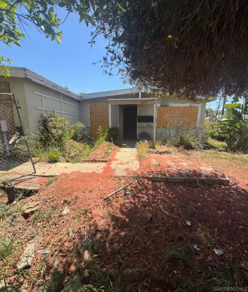 Spring Valley, CA 91977,8603 Eileen St