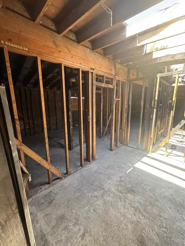 Spring Valley, CA 91977,8603 Eileen St