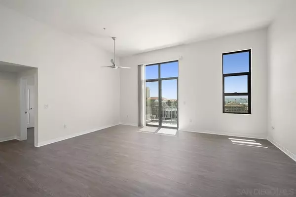 San Diego, CA 92101,1750 Kettner Blvd #416