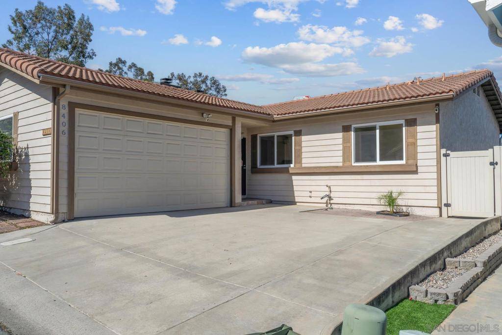 El Cajon, CA 92021,8406 Happy Way S