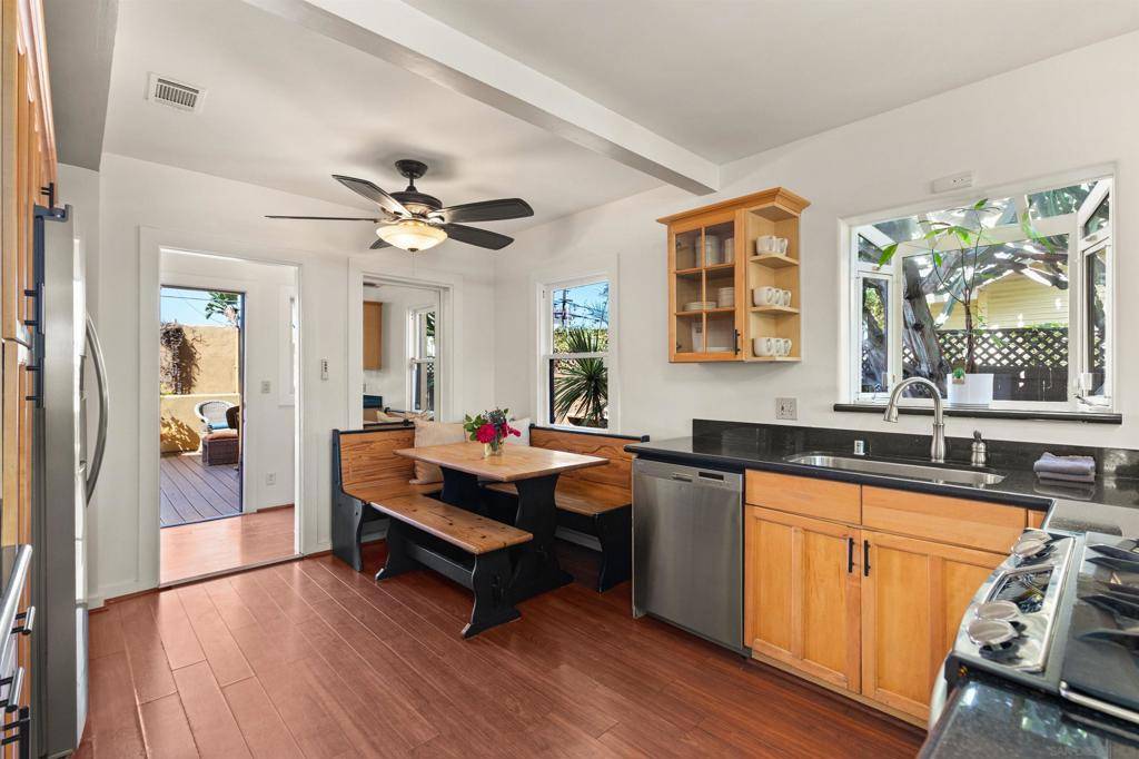 San Diego, CA 92107,4629 Greene St