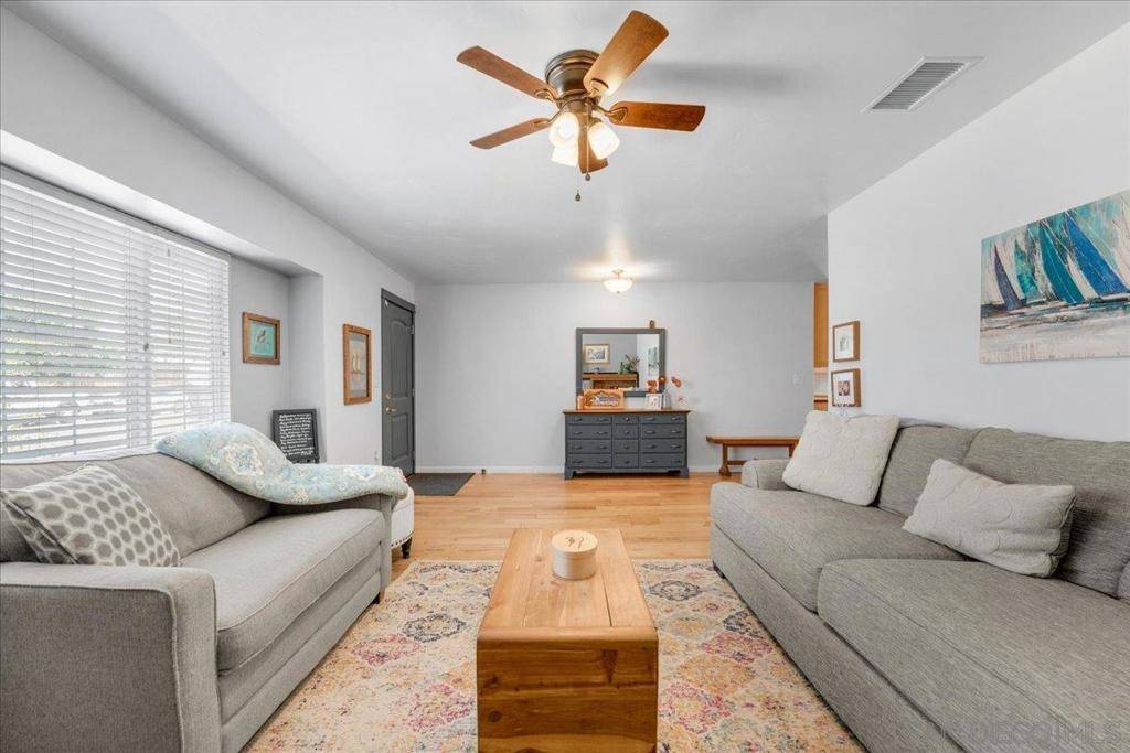 Santee, CA 92071,10451 Ironwood Ave