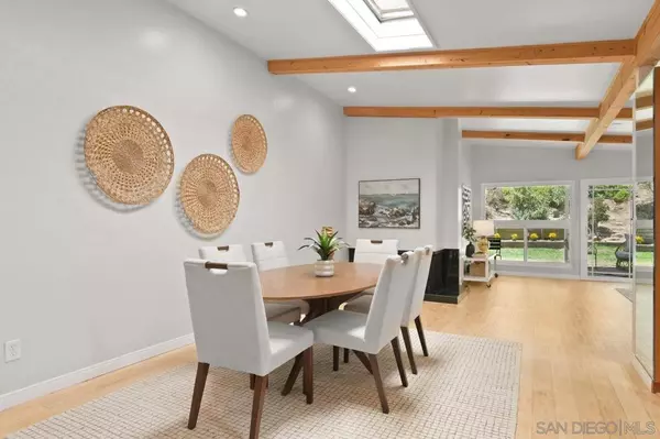 San Diego, CA 92110,3559 Larga Circle