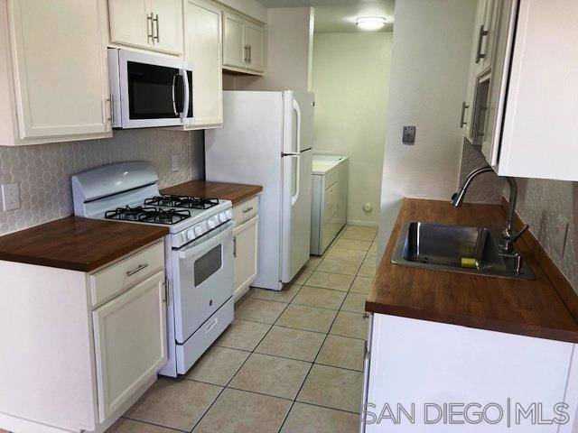 Oceanside, CA 92056,3569 Surf Pl