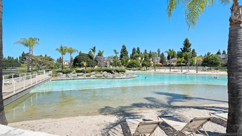 Chula Vista, CA 91913,725 Brookstone Road unit 101 #101
