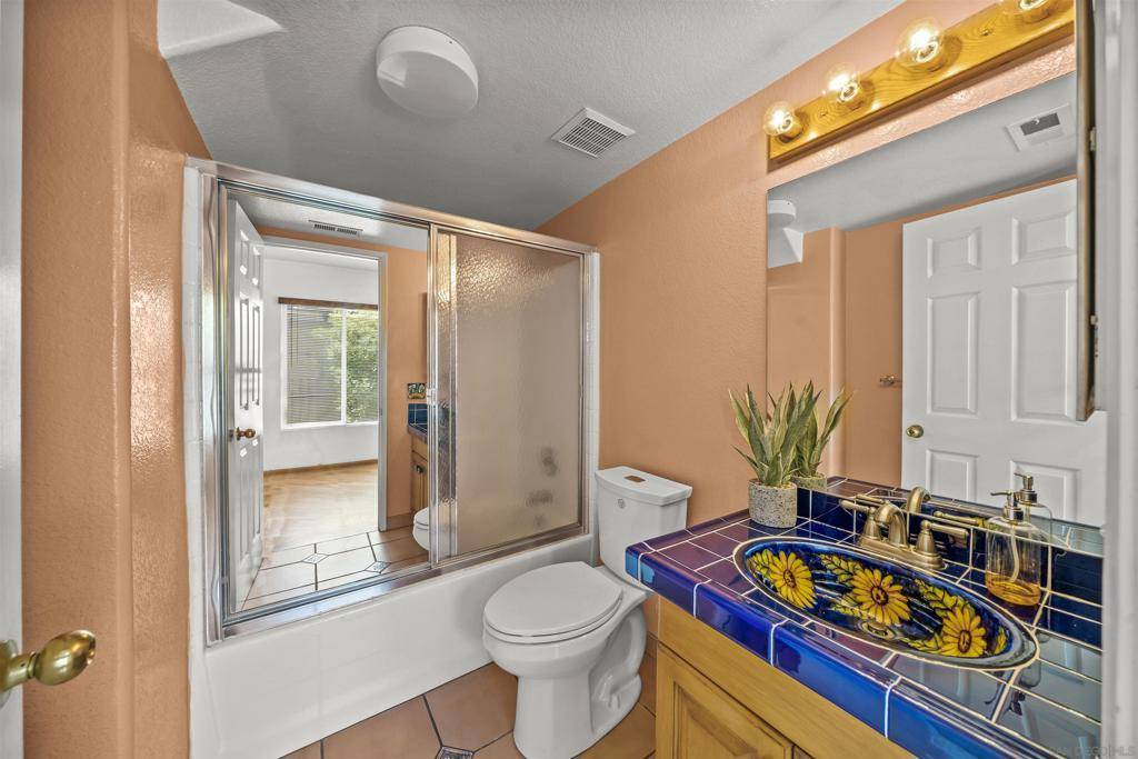 Chula Vista, CA 91913,1255 St Helena
