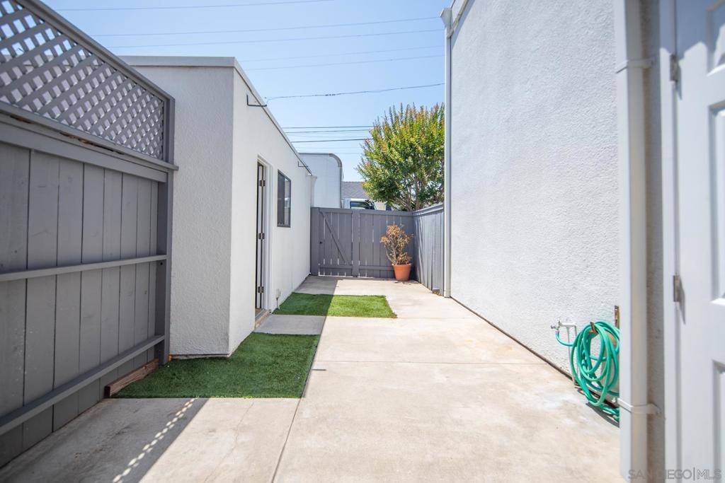 Coronado, CA 92118,426 Palm Avenue
