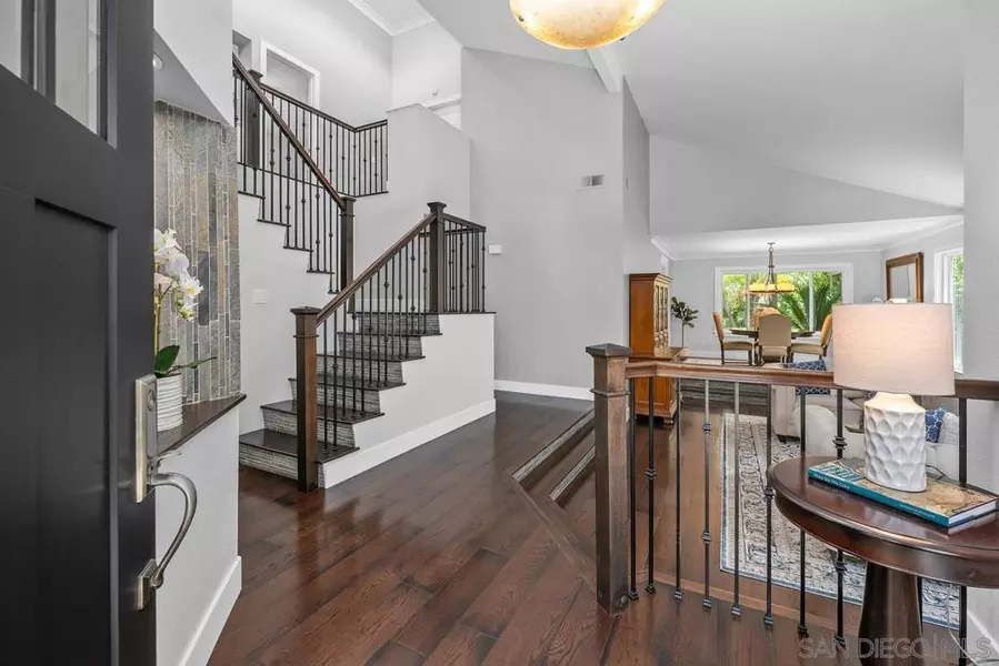 12516 Rougemont Pl, San Diego, CA 92131