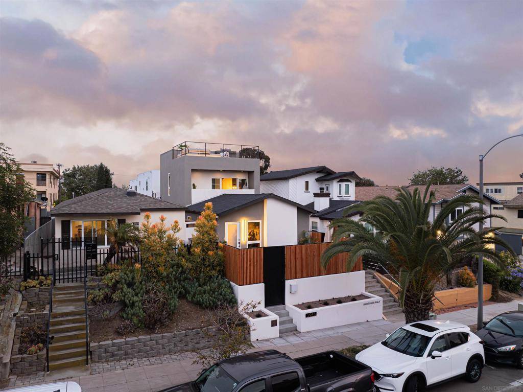 2945 B St, San Diego, CA 92102