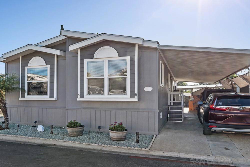 Poway, CA 92064,13334 Buena Vista Street #63