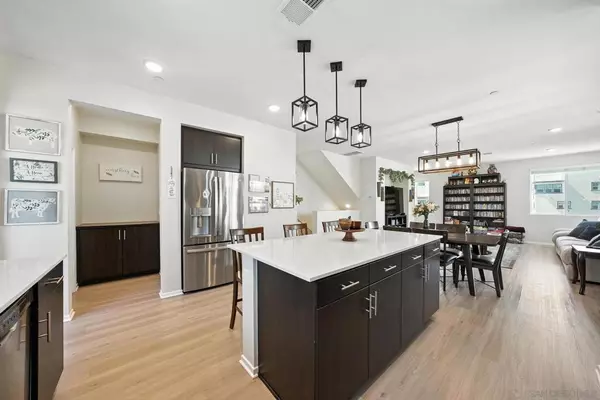 San Diego, CA 92154,5405 Calle Sand Arch #197