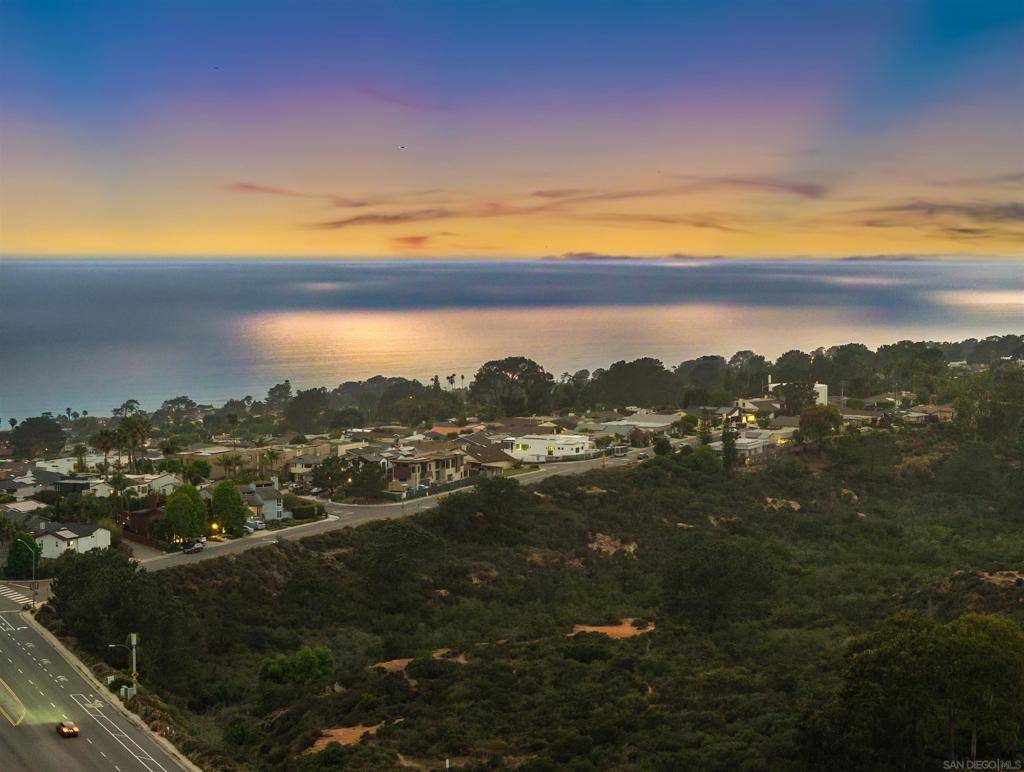 Del Mar, CA 92014,13743 Recuerdo Dr