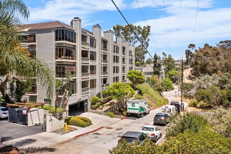1950 Upas St #203, San Diego, CA 92104