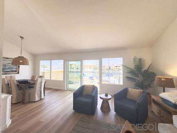 Coronado, CA 92118,75 Catspaw