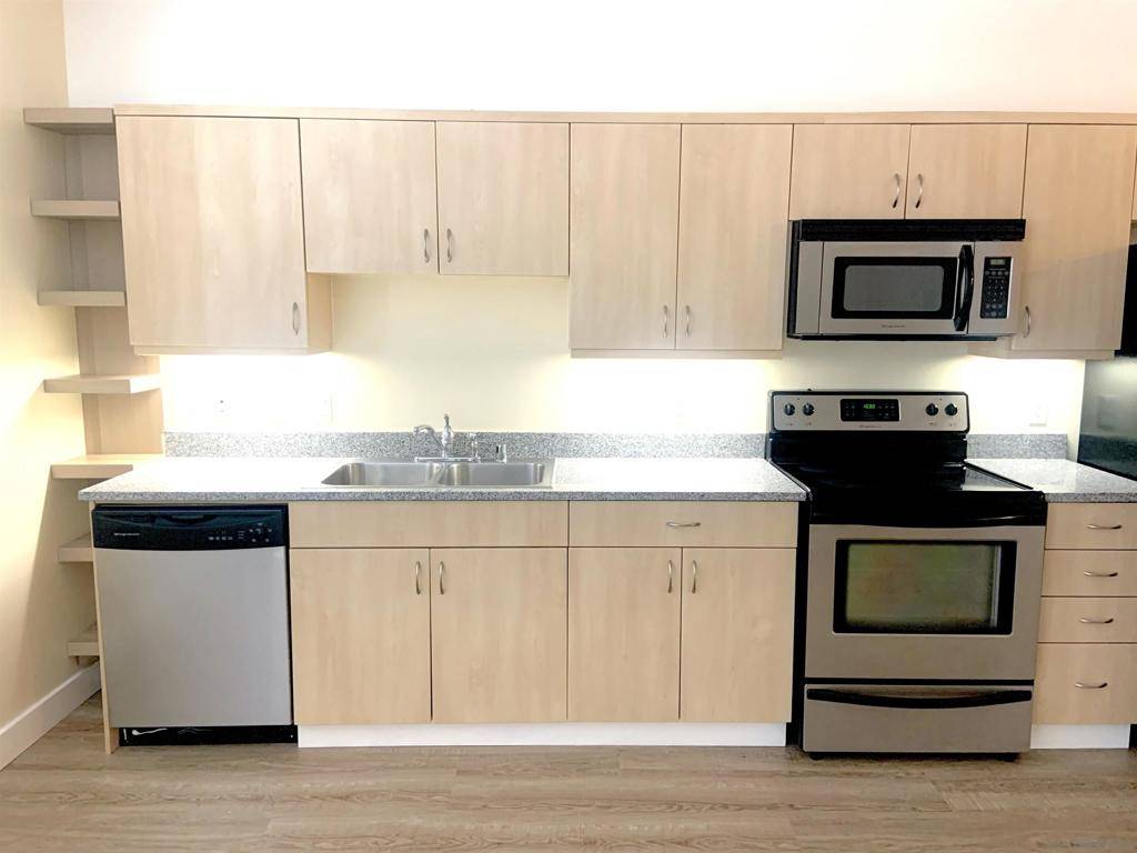 San Diego, CA 92101,889 Date St #134