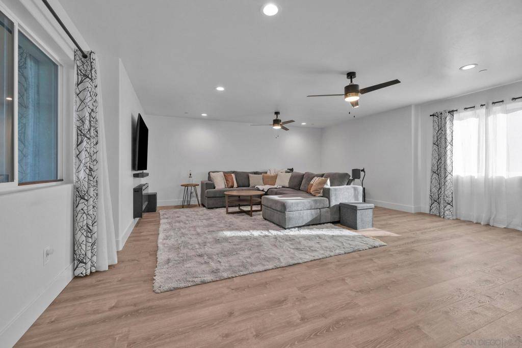 Julian, CA 92036,3208 Oakwood Dr