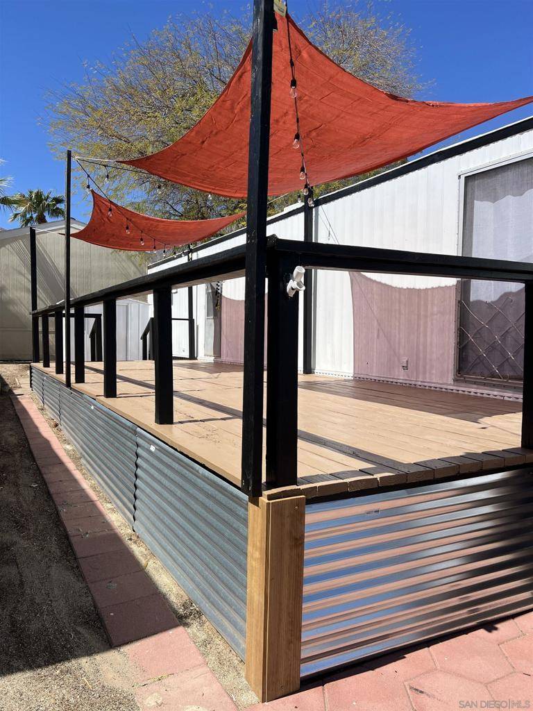 Borrego Springs, CA 92004,351 Palm Canyon Drive #64