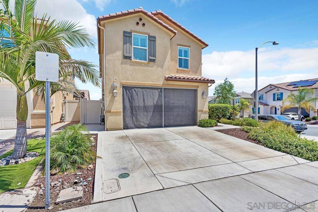 Santee, CA 92071,8612 Comiskey Way