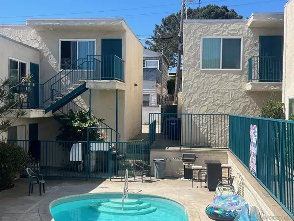 San Diego, CA 92107,2625 Camulos St