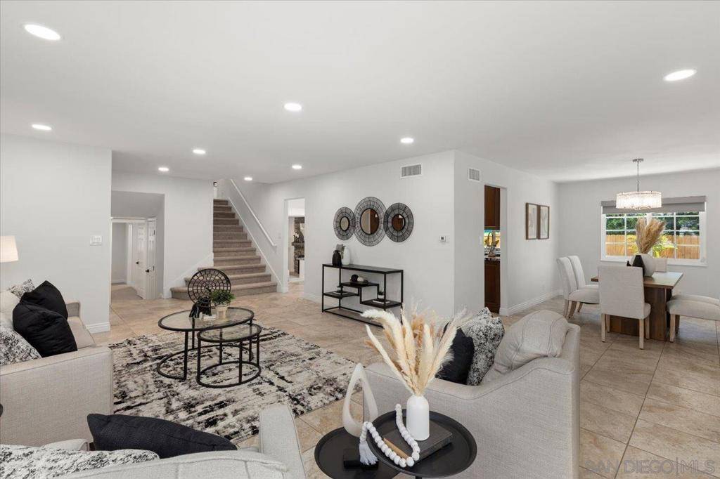San Diego, CA 92120,5865 Snowbond Ct