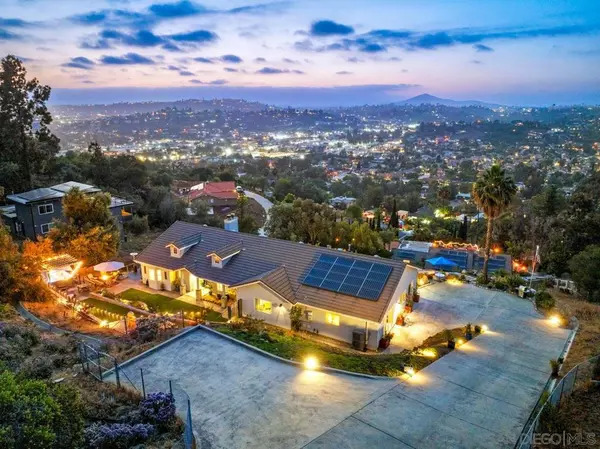 Spring Valley, CA 91977,9420 Crest Drive