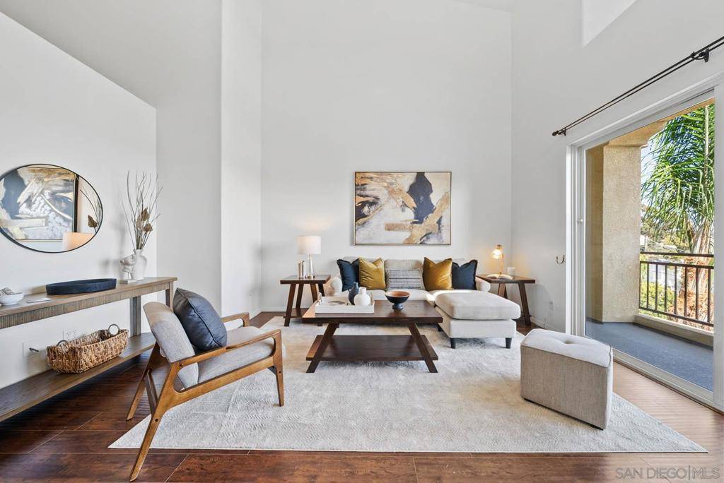 San Diego, CA 92105,5439 Soho View Ter