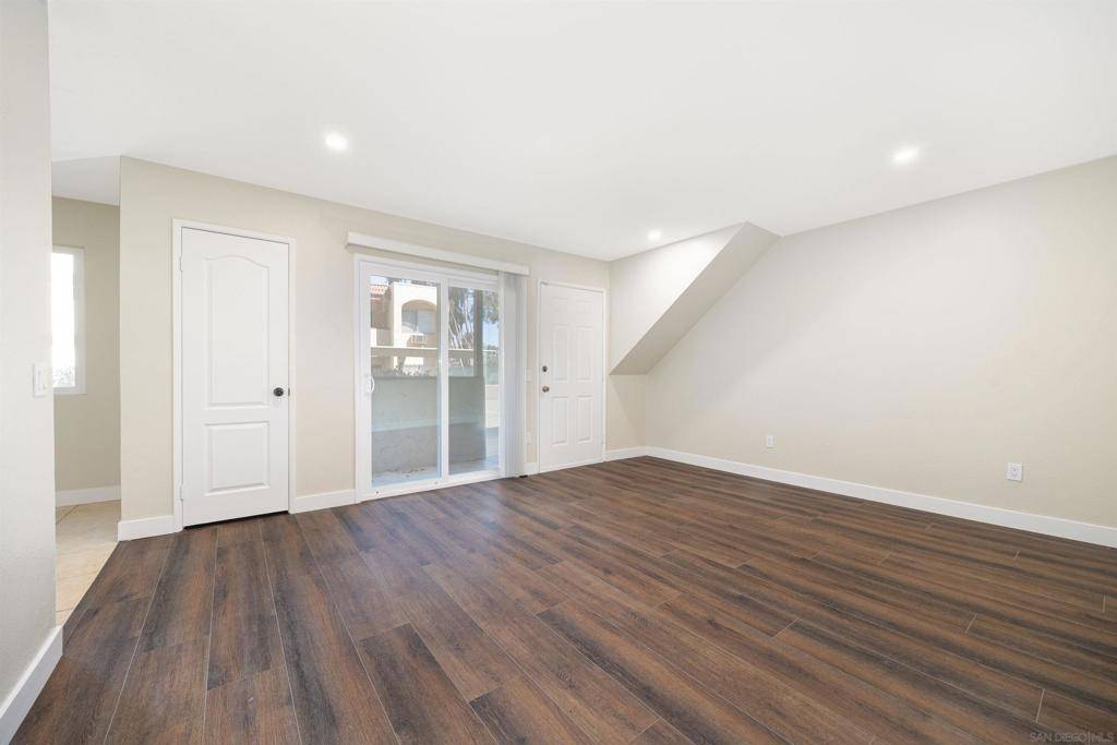 Spring Valley, CA 91977,3557 Kenora Dr #19
