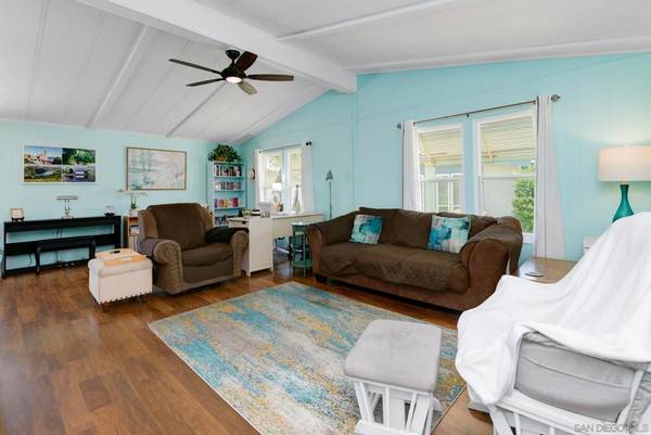 Santee, CA 92071,9255 N Magnolia Ave #270