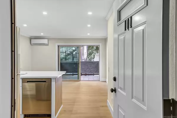 San Diego, CA 92107,4368 Temecula St #101