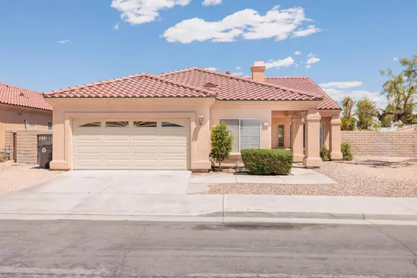 Palm Desert, CA 92211,40670 Posada Ct